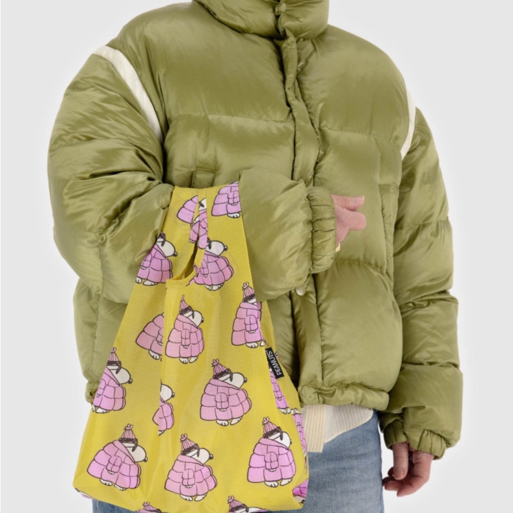 BAGGU: Puffer Snoopy Pink Baby Reusable Bag💕 - Picture 2 of 3